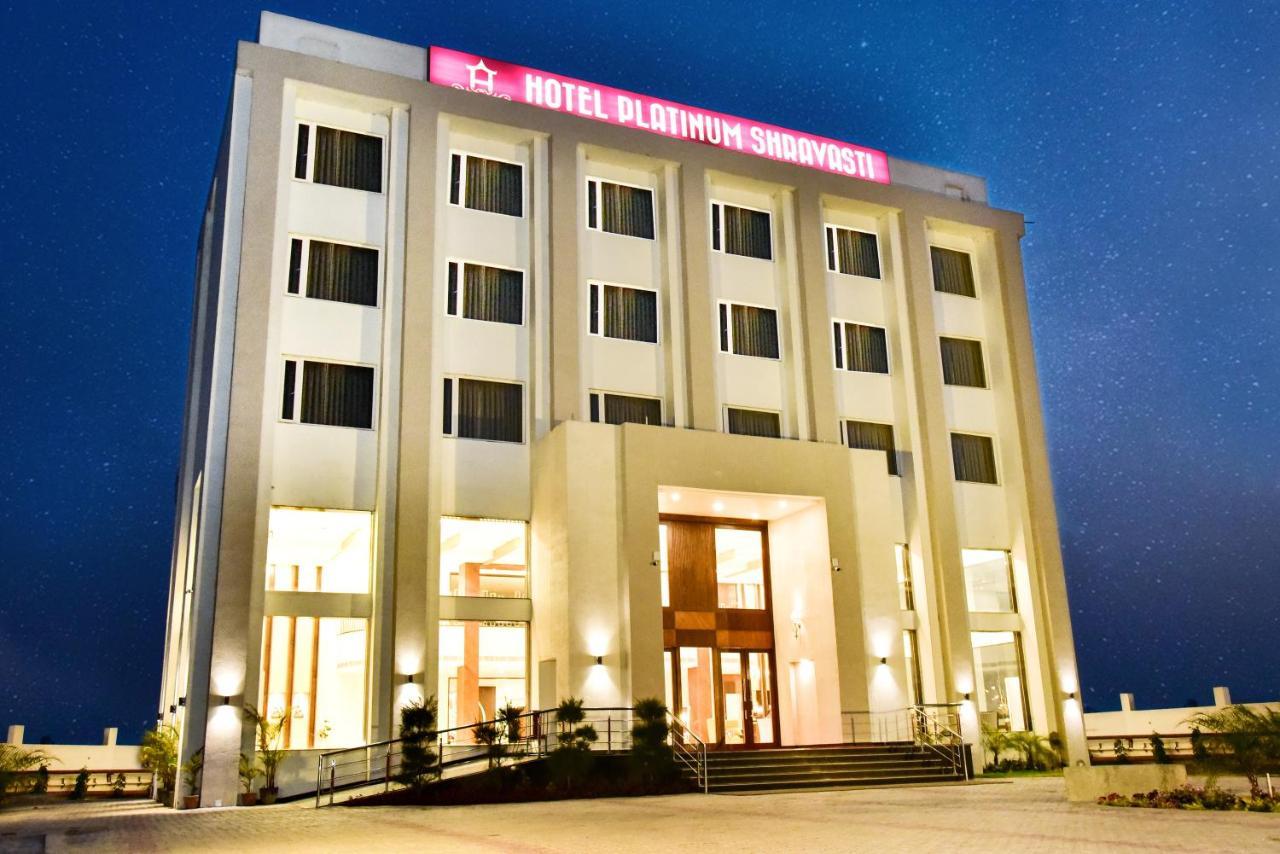 Hotel Platinum Shravasti Katra  Екстер'єр фото