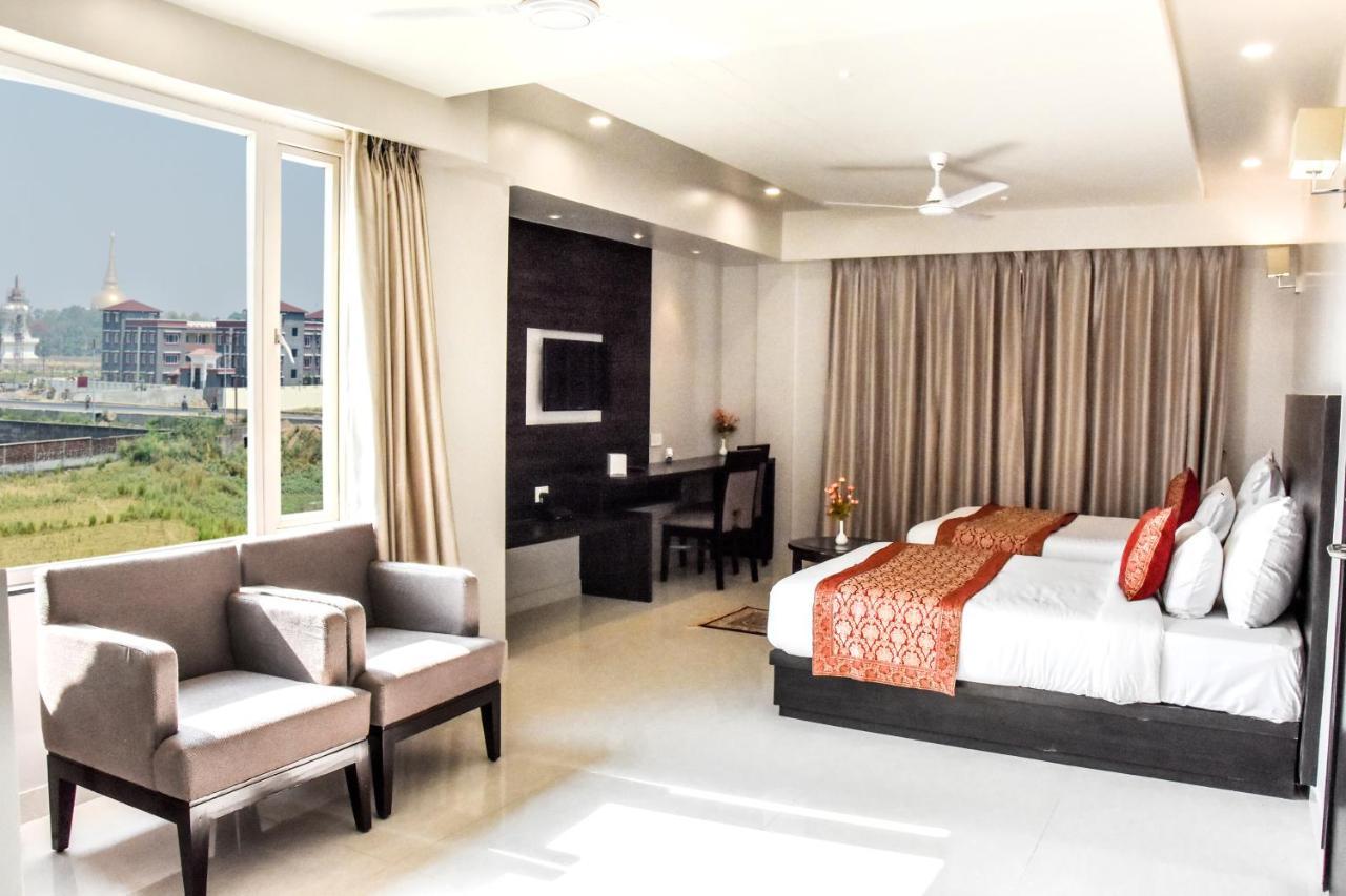 Hotel Platinum Shravasti Katra  Екстер'єр фото